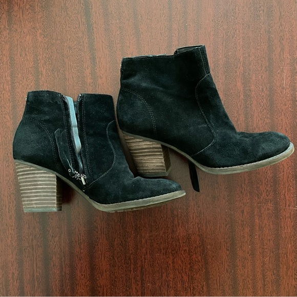 Sam Edelman Black Suede Ankle Booties - Picture 2 of 7